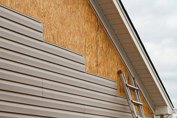24/7 Emergency Vinyl Siding experts in South Vienna, OH